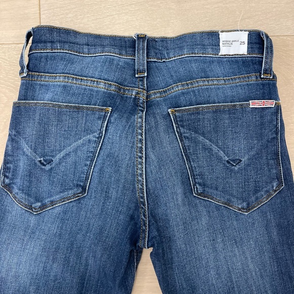 Hudson jeans size 25 in excellent shape. - Picture 2 of 7